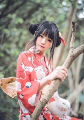 裙子底下的怪兽第二季免费观看