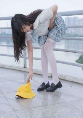 男女做爰裸体猛烈吻胸摸